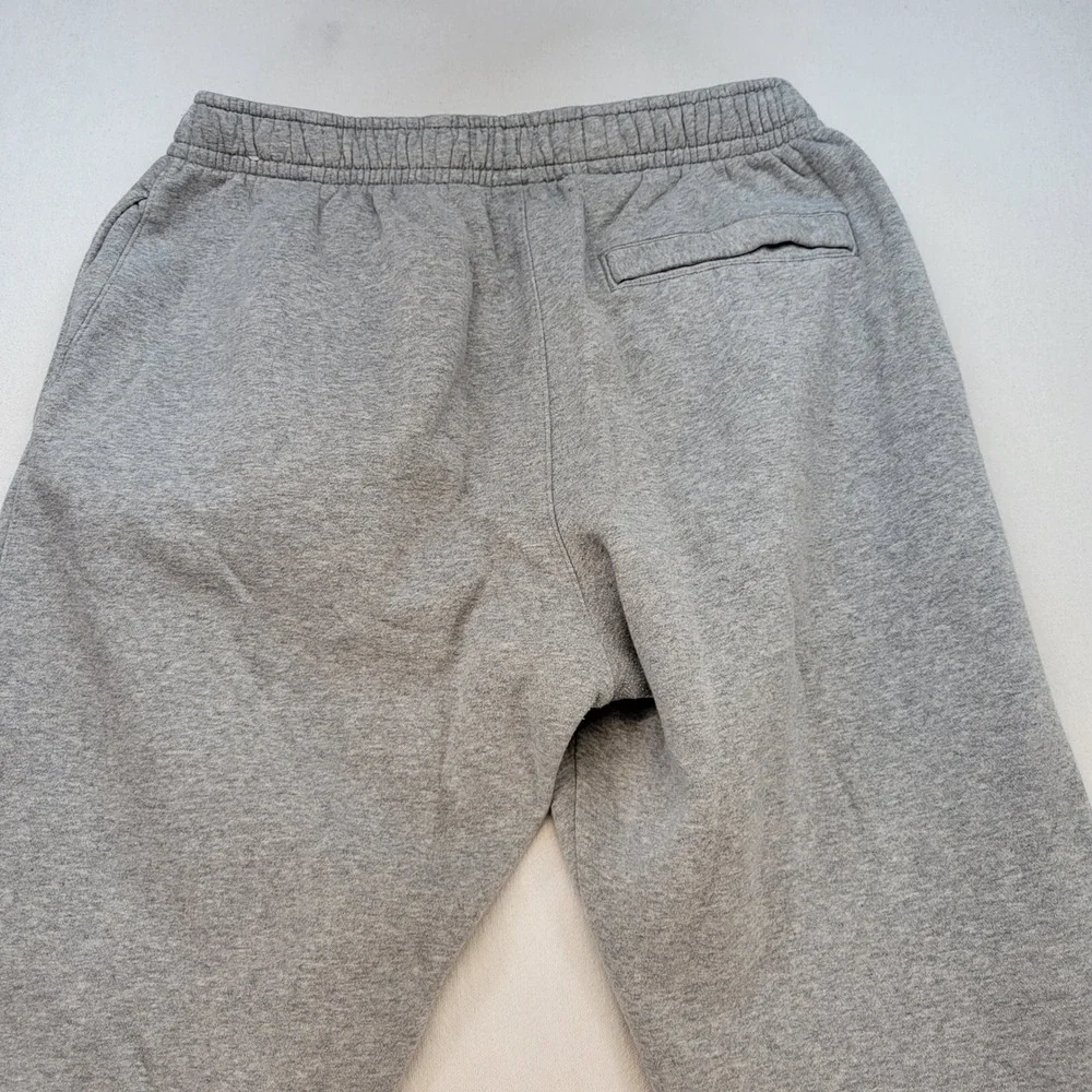 Nike Joggers Mens Large Gray Sportswear Club Fleece Tapered Sweatpants